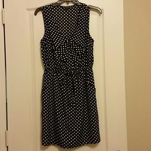 🔥HOST PIC🔥NWOT Cute Polk-a-dot dress!